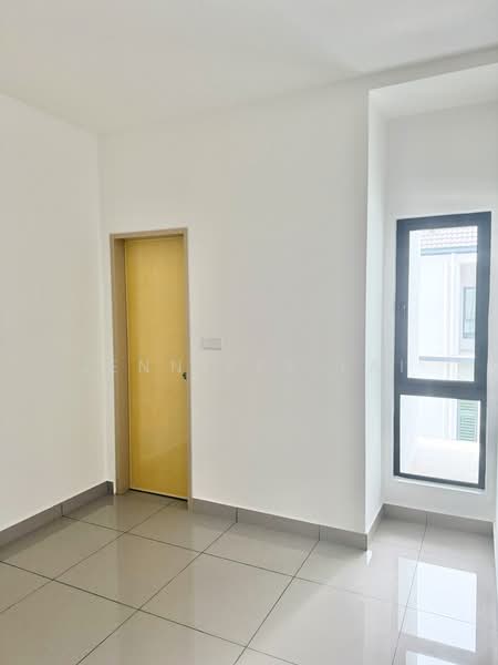 Rumah Teres 2-Tingkat untuk Disewa di Taman Bunga Raya (Klang) - Jennifer Lai - Interior - PropertyGuru.com.my