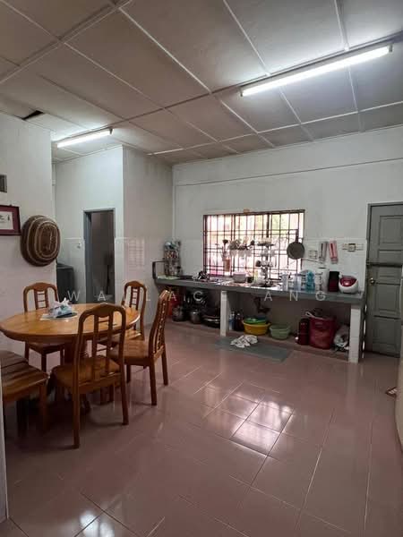 2-storey Terraced House for Sale in Taman Puteri Wangsa (Ulu Tiram) - Wallace Ang - Kitchen - PropertyGuru.com.my