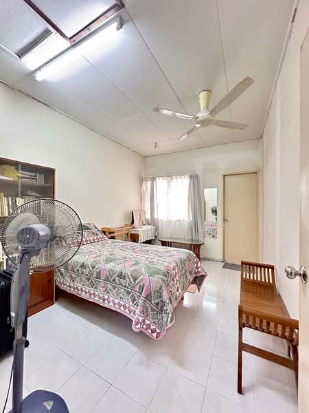 Terraced House for Sale in Taman Sutera (Kajang) - Sofea Md Saad - Bedroom - PropertyGuru.com.my