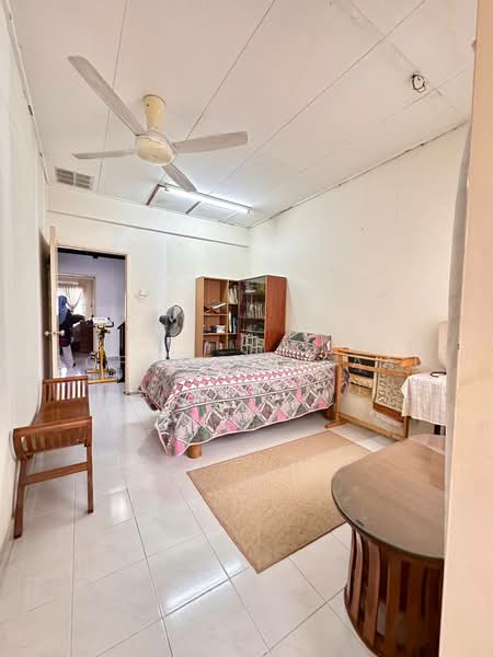 Terraced House for Sale in Taman Sutera (Kajang) - Sofea Md Saad - Bedroom - PropertyGuru.com.my