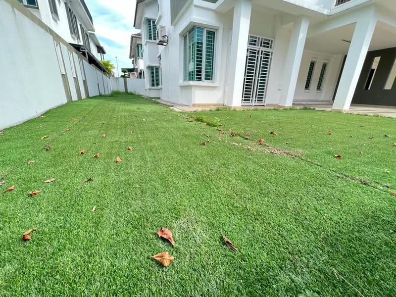 Semi-Detached House for Rent in Nusa Duta (Iskandar Puteri (Nusajaya)) - Jeff Yap - Exterior - PropertyGuru.com.my