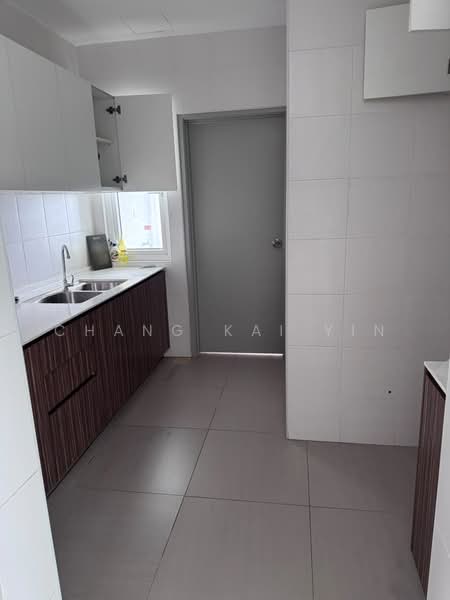 Service Residence for Rent at Seasons Amara Larkin - Chang Kai Yin - Kitchen - PropertyGuru.com.my
