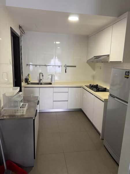 Kediaman Servis untuk Disewa di Molek Pulai - Tycia Law - Kitchen - PropertyGuru.com.my