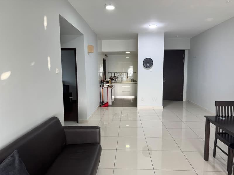 Kediaman Servis untuk Disewa di Molek Pulai - Tycia Law - Living Room - PropertyGuru.com.my