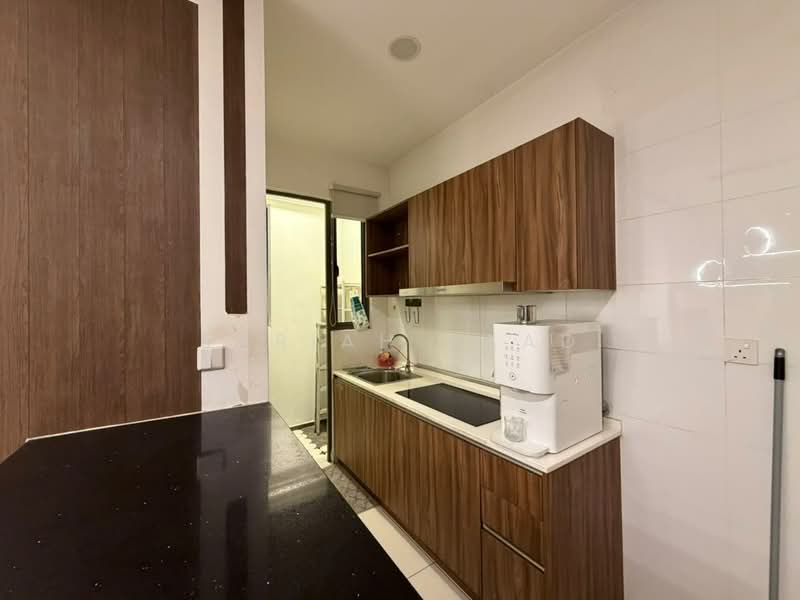 Kediaman Servis untuk Disewa di Kenwingston Platz - Sariah Saad - Kitchen - PropertyGuru.com.my