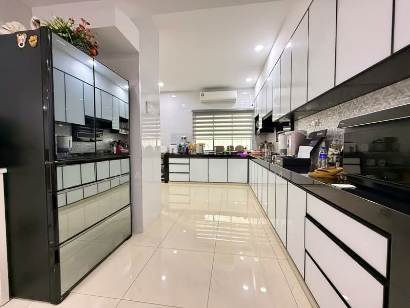 2-storey Terraced House for Sale in Bandar Tun Hussein Onn (Cheras) - Danilo Lim - Kitchen - PropertyGuru.com.my