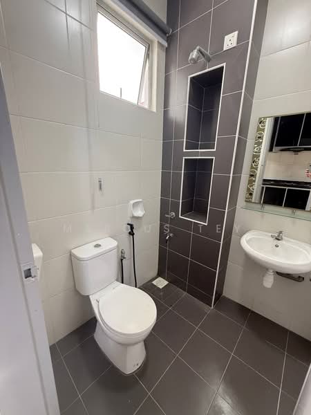 2-storey Terraced House for Sale in Gelang Patah (Johor) - Marcus Tey - Bathroom - PropertyGuru.com.my