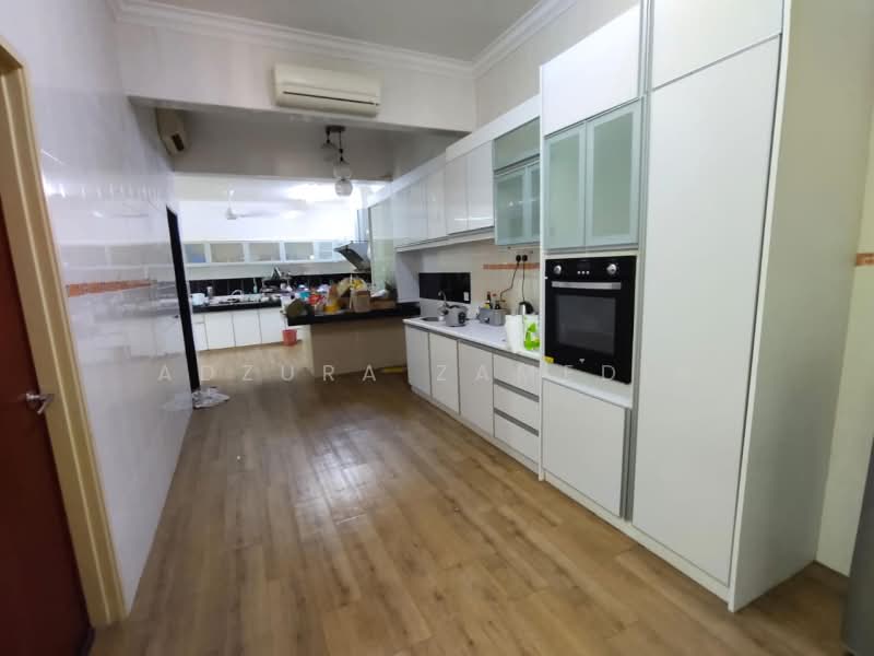 Semi-Detached House for Sale in Sungai Long (Bandar Sungai Long) - Adzura Zamedin - Kitchen - PropertyGuru.com.my