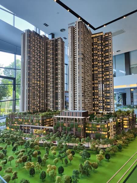 Kediaman Servis untuk Dijual di The Atera @ Petaling Jaya - Phase 2 - SK Ching - Exterior - PropertyGuru.com.my