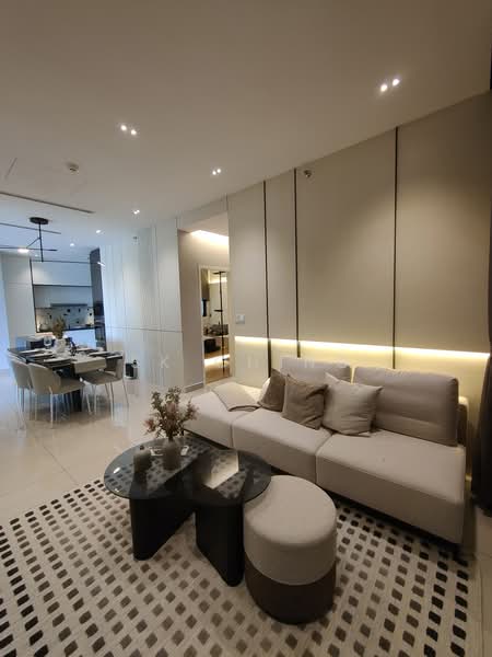 Kediaman Servis untuk Dijual di The Atera @ Petaling Jaya - Phase 2 - SK Ching - Living Room - PropertyGuru.com.my