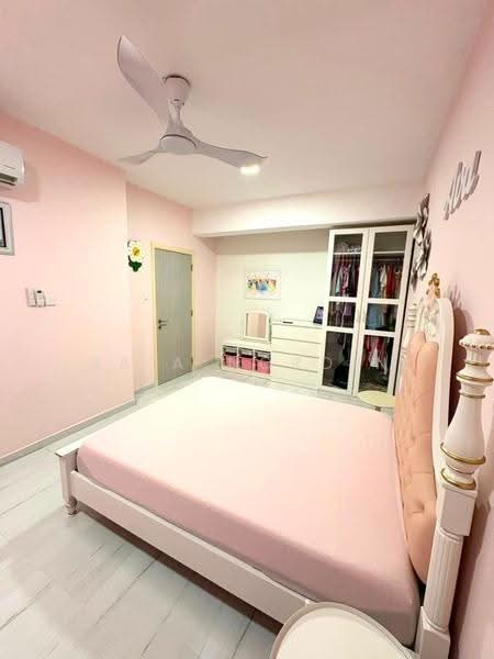 Condominium for Sale at Armanee Terrace - Sa'a Nordin - Bedroom - PropertyGuru.com.my