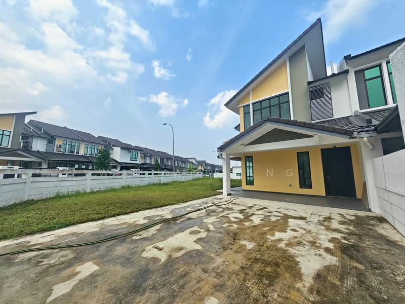 2-storey Terraced House for Sale in Bandar Tiram (Ulu Tiram) - Wallace Ang - Exterior - PropertyGuru.com.my