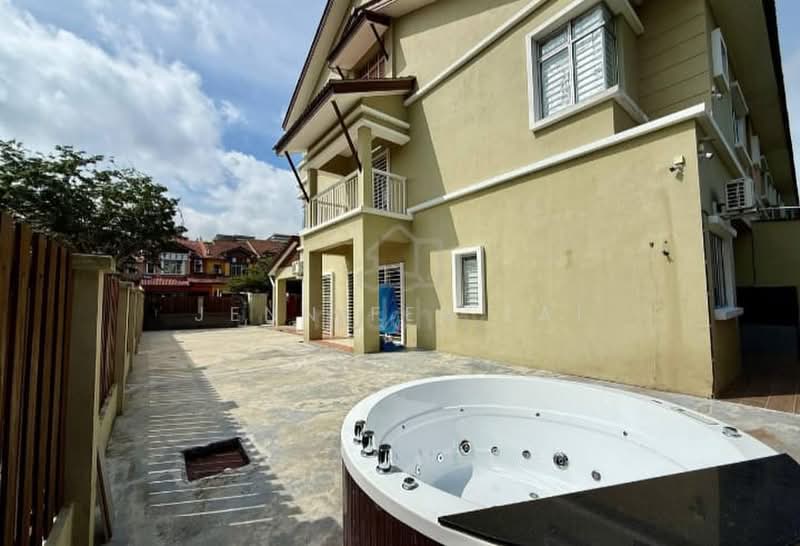 3-storey Terraced House for Sale in Bandar Bukit Puchong (Puchong) - Jennifer Lai - Exterior - PropertyGuru.com.my
