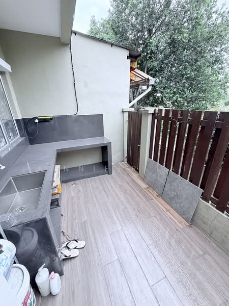 3-storey Terraced House for Sale in Bandar Bukit Puchong (Puchong) - Jennifer Lai - Balcony - PropertyGuru.com.my