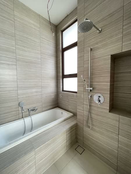 Bungalow House for Sale in Setia Alam (Selangor) - Jess Tee - Bathroom - PropertyGuru.com.my