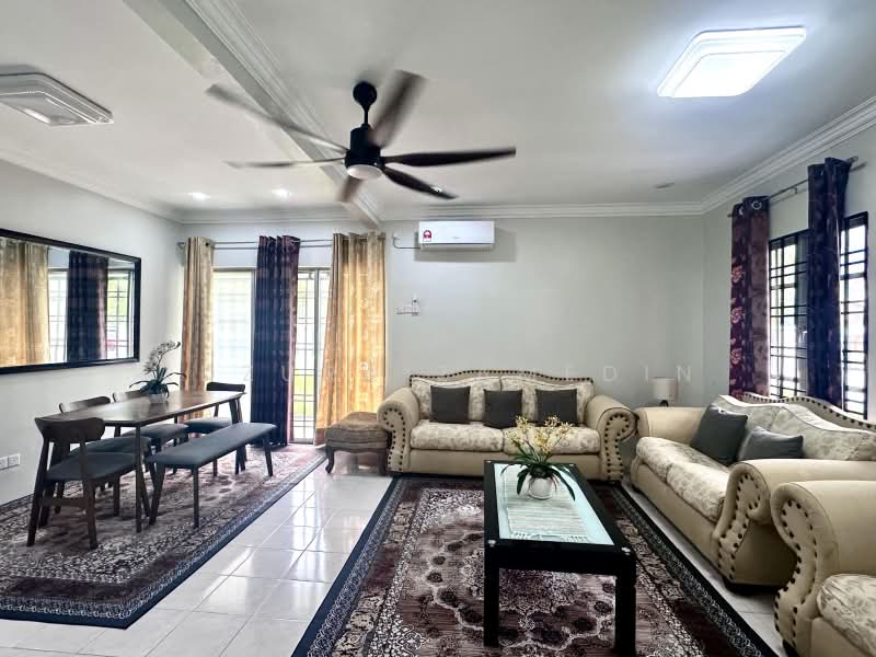 Semi-Detached House for Sale in Bandar Bukit Mahkota (Bangi) - Adzura Zamedin - Living Room - PropertyGuru.com.my