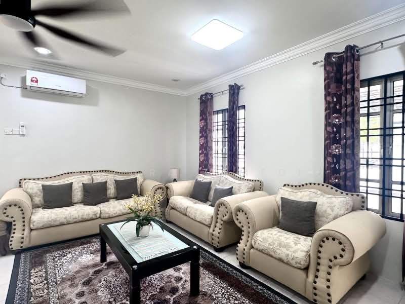 Semi-Detached House for Sale in Bandar Bukit Mahkota (Bangi) - Adzura Zamedin - Living Room - PropertyGuru.com.my