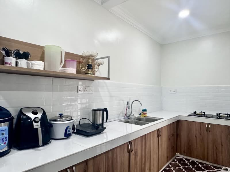 Semi-Detached House for Sale in Bandar Bukit Mahkota (Bangi) - Adzura Zamedin - Kitchen - PropertyGuru.com.my