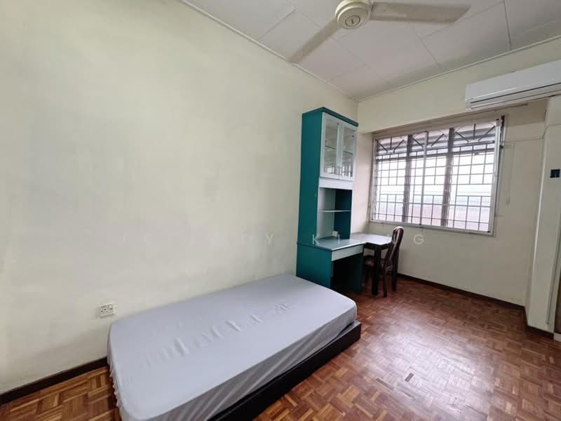 Rumah Teres 2-Tingkat untuk Dijual di Taman Johor Jaya (Johor Bahru) - Jeffrey Kiong - Bedroom - PropertyGuru.com.my