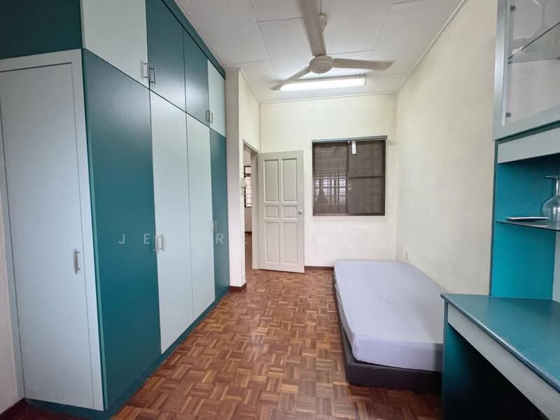 Rumah Teres 2-Tingkat untuk Dijual di Taman Johor Jaya (Johor Bahru) - Jeffrey Kiong - Bedroom - PropertyGuru.com.my