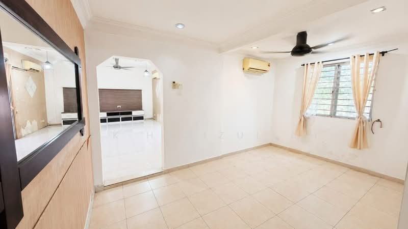 Rumah Teres 2-Tingkat untuk Dijual di Bandar Saujana Putra (Tanjong Duabelas) - Nik Hazizullah - PropertyGuru.com.my