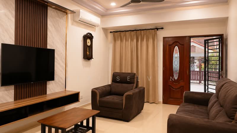 Rumah Teres 1-Tingkat untuk Dijual di Ulu Tiram (Johor) - Kalai Selvan - Living Room - PropertyGuru.com.my