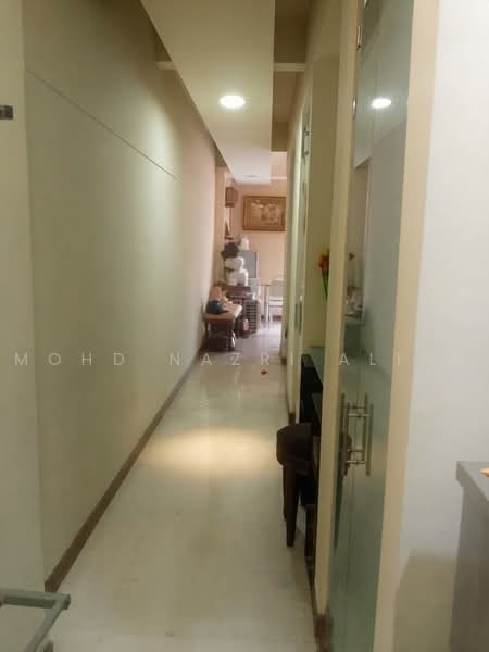 Condominium for Sale at 10 Semantan Suites - Mohd Nazri Alias - Corridor - PropertyGuru.com.my