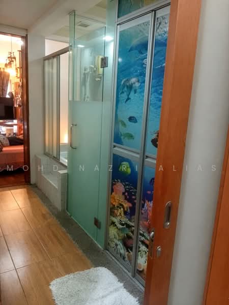 Condominium for Sale at 10 Semantan Suites - Mohd Nazri Alias - Bathroom - PropertyGuru.com.my