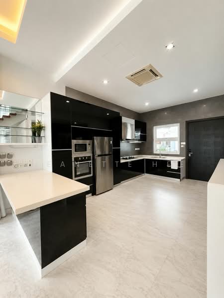 Zero-Lot Bungalow for Rent in Tanjung Bungah (Penang) - Jeanette Hee - Kitchen - PropertyGuru.com.my
