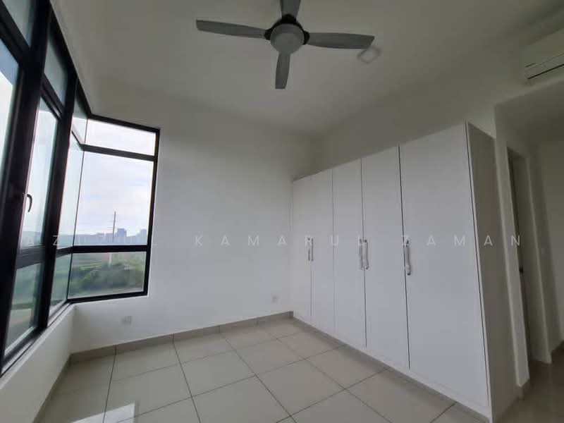 Service Residence for Sale at Conezion Residences - Azizul Kamarul Zaman - Bedroom - PropertyGuru.com.my