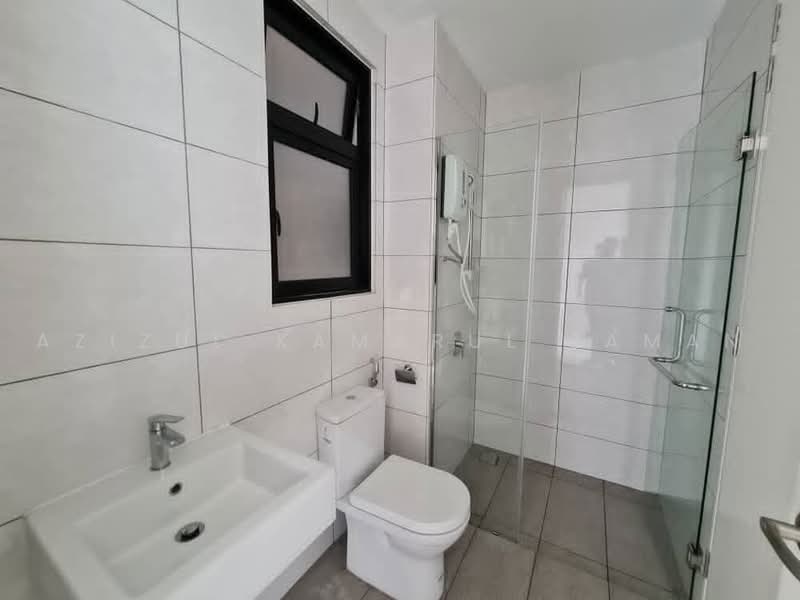 Service Residence for Sale at Conezion Residences - Azizul Kamarul Zaman - Bathroom - PropertyGuru.com.my