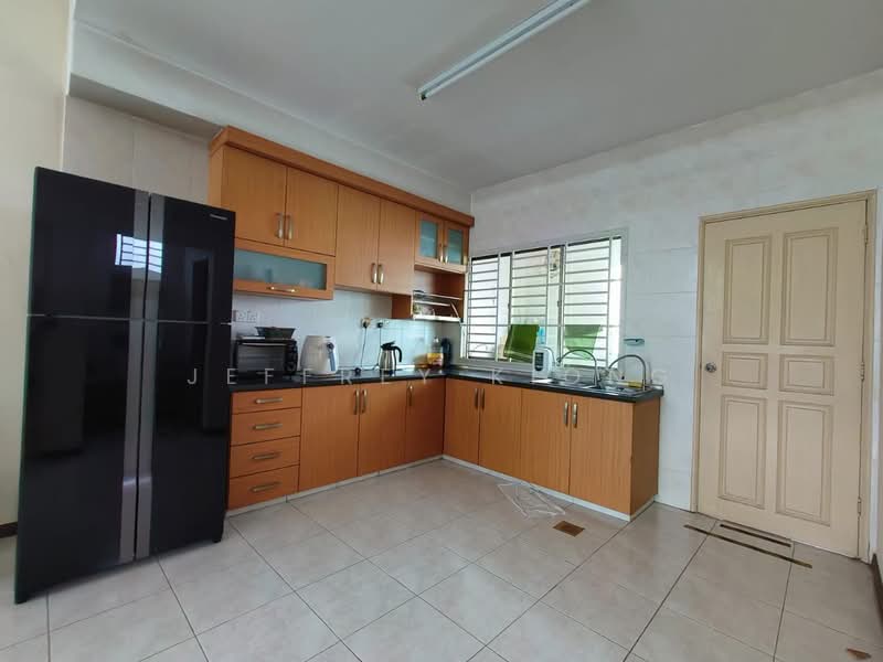 Rumah Teres 2-Tingkat untuk Dijual di Taman Impian Emas (Skudai) - Jeffrey Kiong - Kitchen - PropertyGuru.com.my