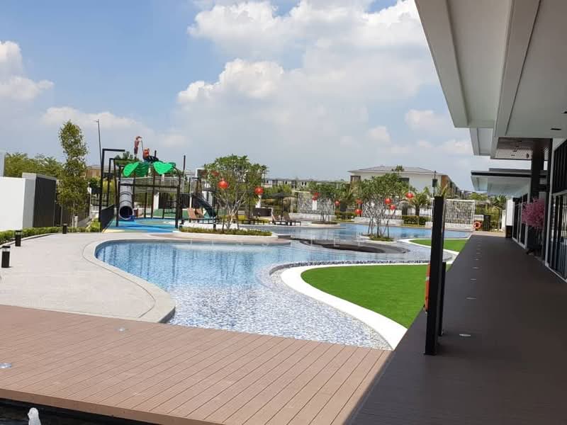 Rumah Berkembar untuk Dijual di Setia Alam (Selangor) - Jess Tee - Exterior - PropertyGuru.com.my