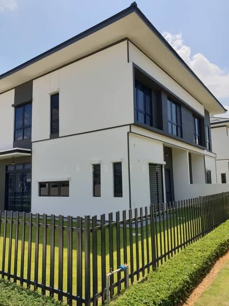 Rumah Berkembar untuk Dijual di Setia Alam (Selangor) - Jess Tee - Exterior - PropertyGuru.com.my