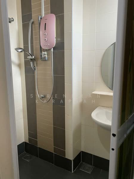 Rumah Teres 2-Tingkat untuk Dijual di Setia Indah 9 (Setia Alam) - Surendran Karapiah - Bathroom - PropertyGuru.com.my