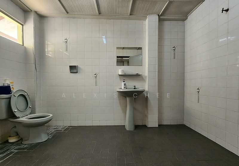 Bungalow House untuk Dijual di Ipoh (Perak) - Alexis Chee - Bathroom - PropertyGuru.com.my
