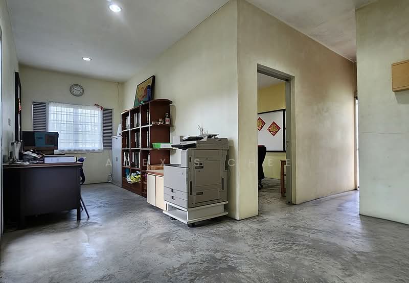 Bungalow House untuk Dijual di Ipoh (Perak) - Alexis Chee - Study - PropertyGuru.com.my