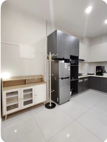 Condominium for Rent at Kings Bay @ Country Garden Danga Bay - Eirene Lee - Kitchen - PropertyGuru.com.my