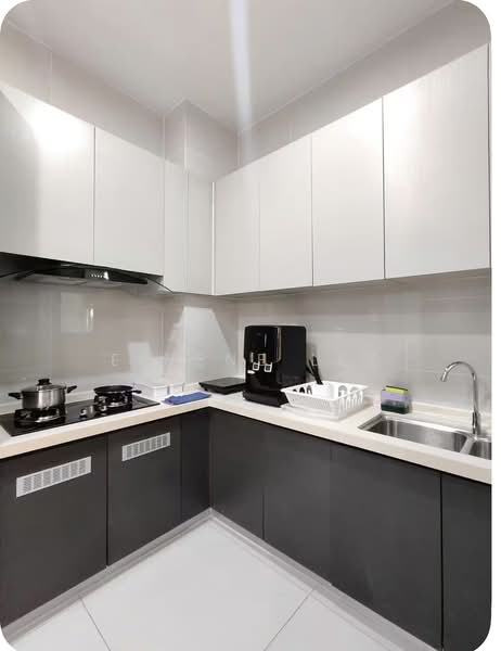Condominium for Rent at Kings Bay @ Country Garden Danga Bay - Eirene Lee - Kitchen - PropertyGuru.com.my