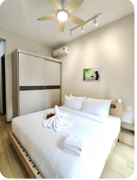 Condominium for Rent at Kings Bay @ Country Garden Danga Bay - Eirene Lee - Bedroom - PropertyGuru.com.my