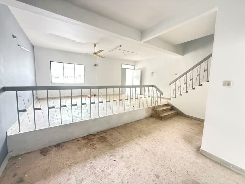 2-storey Terraced House for Sale in Taman Pelangi (Johor Bahru) - Sean Yeoh - Interior - PropertyGuru.com.my