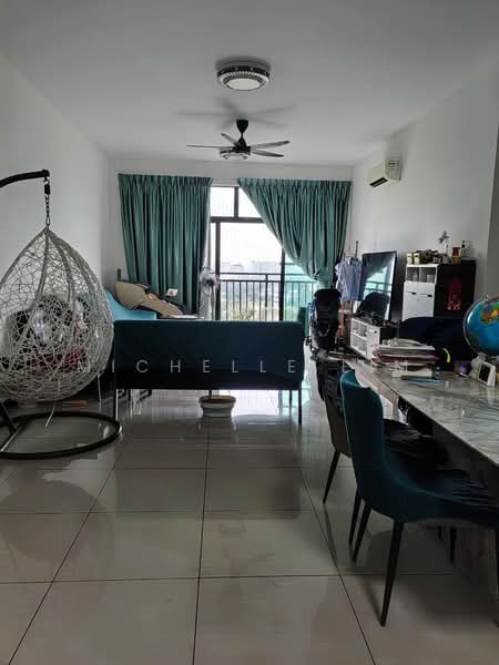 Kediaman Servis untuk Disewa di Molek Regency - Michelle Lim - Living Room - PropertyGuru.com.my