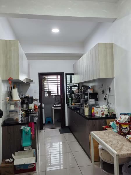 Kediaman Servis untuk Disewa di Molek Regency - Michelle Lim - Kitchen - PropertyGuru.com.my