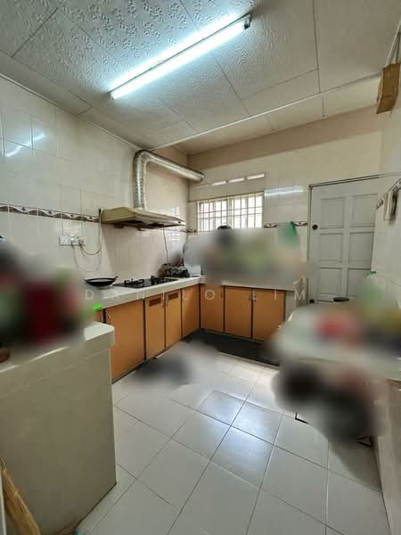 Rumah Teres 2-Tingkat untuk Dijual di Alam Damai (Cheras) - Danilo Lim - Kitchen - PropertyGuru.com.my
