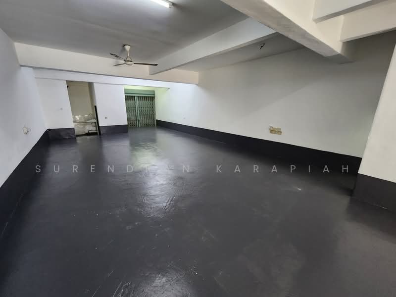 Kedai untuk Disewa di Taman Bayu Perdana (Klang) - Surendran Karapiah - Interior - PropertyGuru.com.my