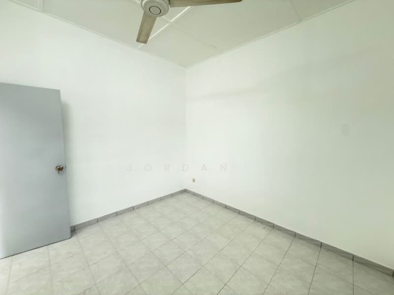 Rumah Teres 1-Tingkat untuk Dijual di Taman Johor Jaya (Johor Bahru) - Jordan . - Interior - PropertyGuru.com.my