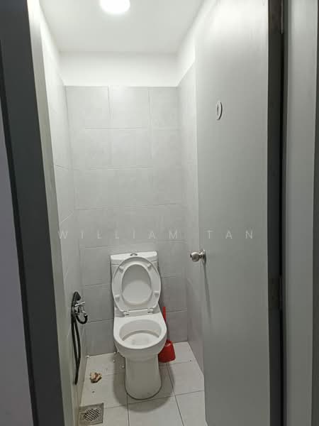 Shop for Rent in Cybersouth (Dengkil) - William Tan - Bathroom - PropertyGuru.com.my