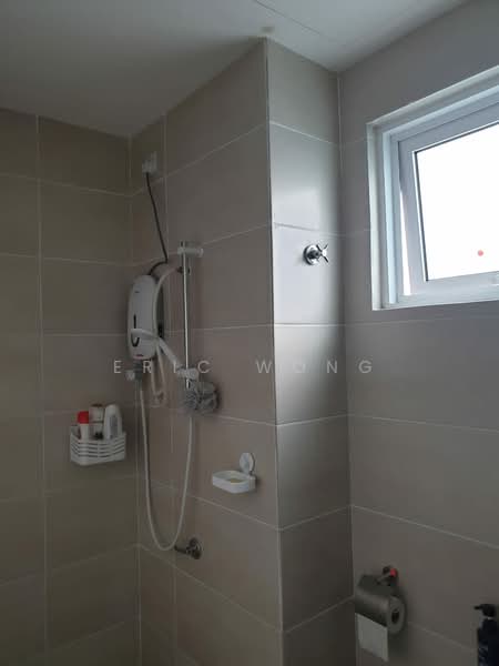 Kondominium untuk Disewa di Iris Residence - Eric Wong - Bathroom - PropertyGuru.com.my