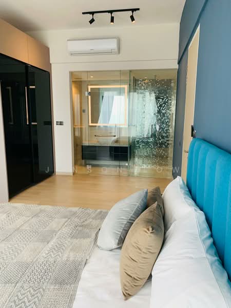 Service Residence for Sale at Star Residences One - Jenson Low - Bedroom - PropertyGuru.com.my