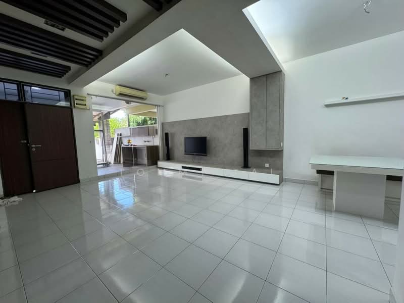 2-storey Terraced House for Sale in Setia Tropika (Johor Bahru) - Tommy Tai - Living Room - PropertyGuru.com.my